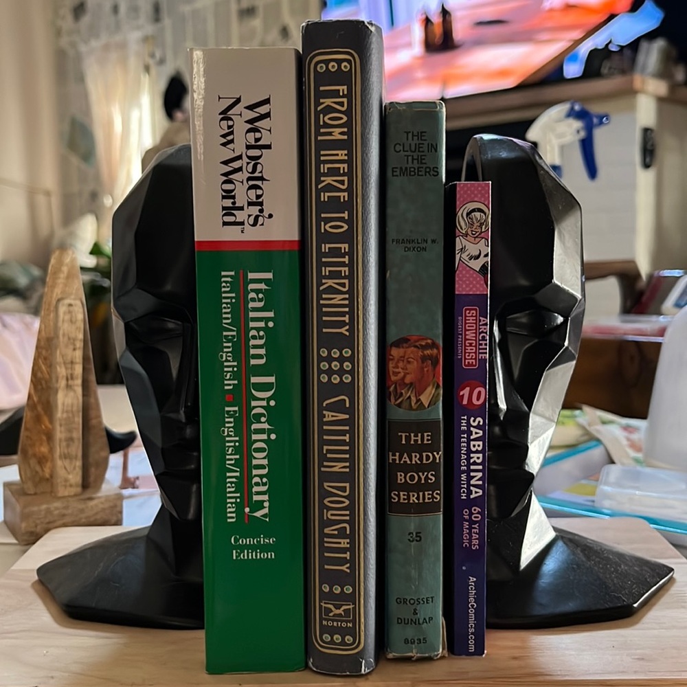 Geometric Monochrome Bookends